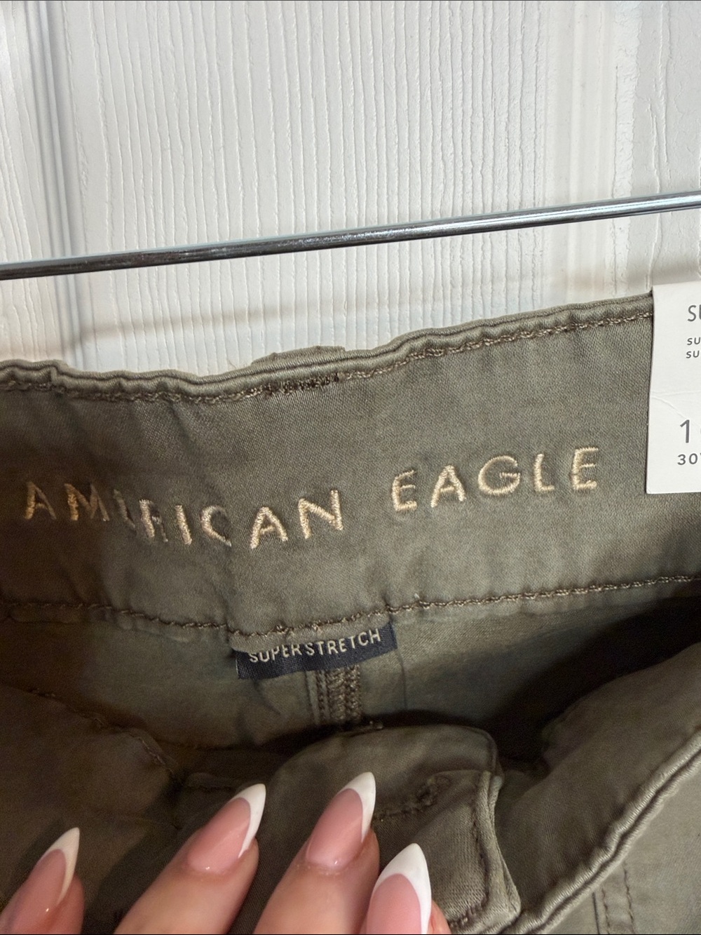 Women’s Olive Cargo Jogger Pants - Casual Utility Style - Picture 5 of 16